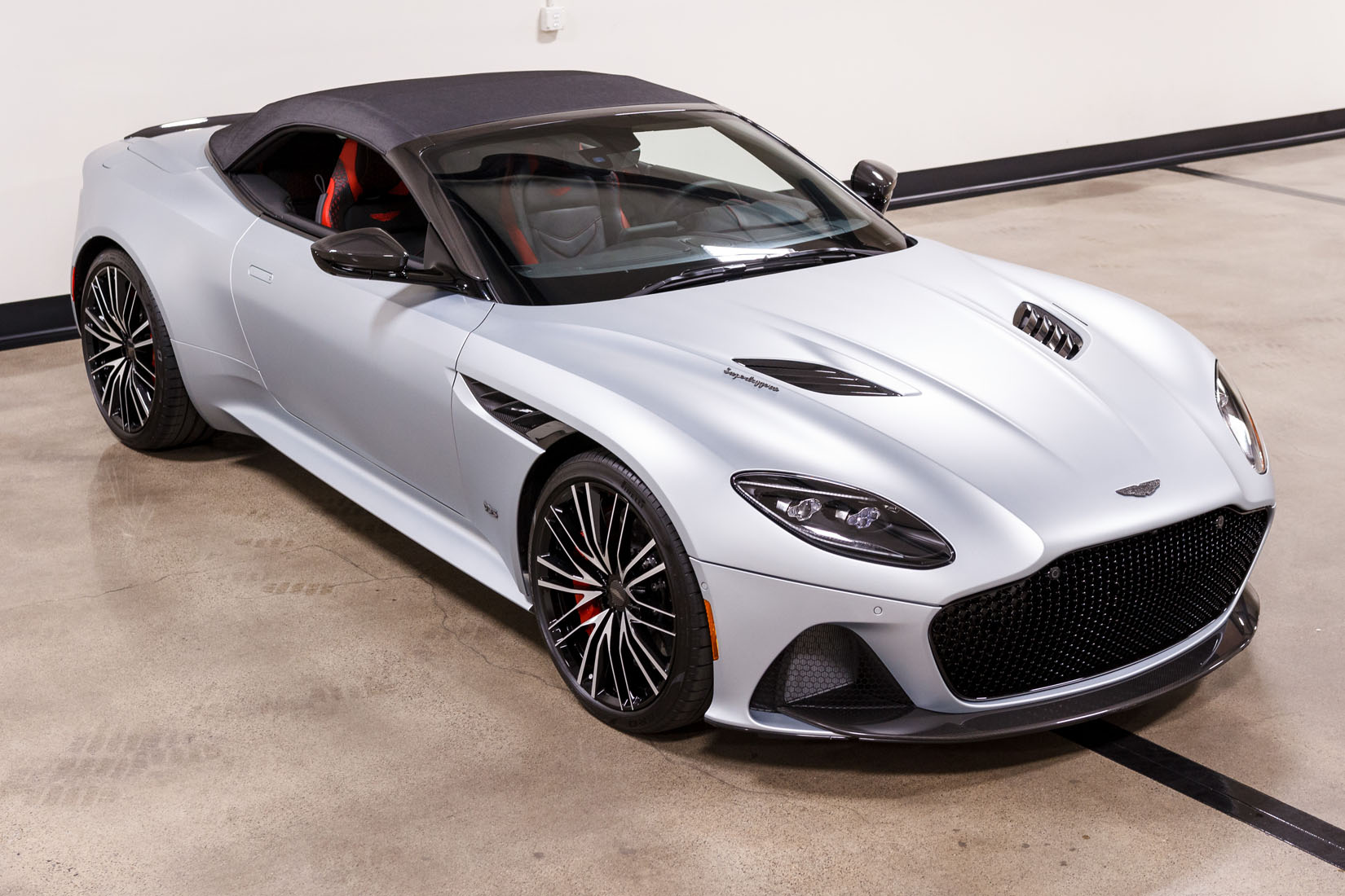 2020 Aston Martin DBS Superleggera Volante, 21/21