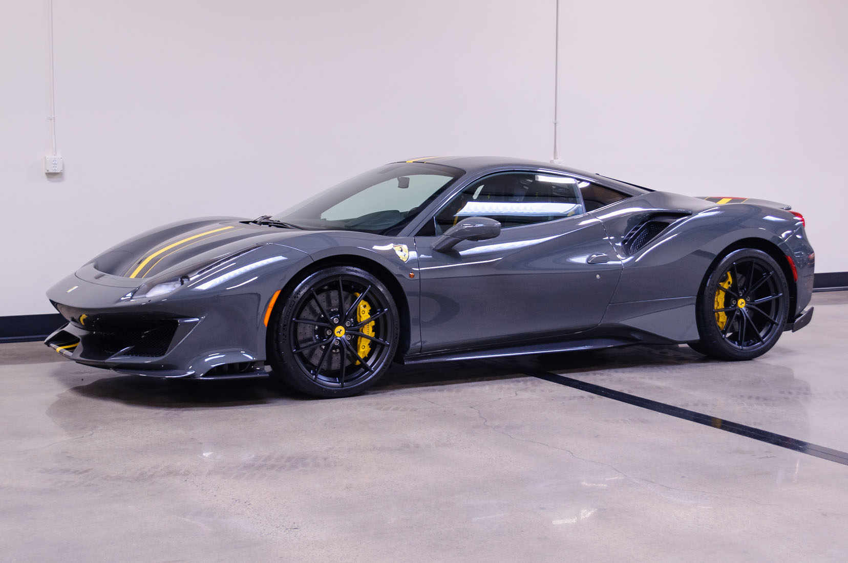 2020 Ferrari 488 Pista, 10/21
