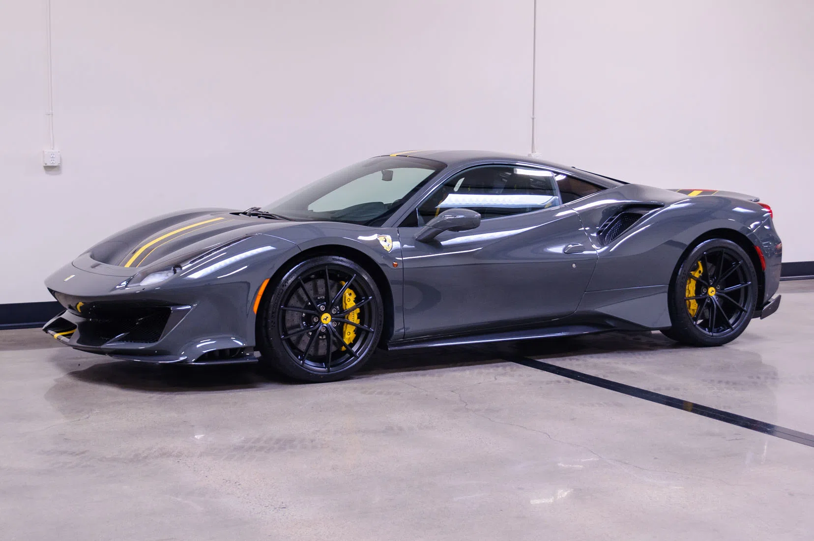 2020 Ferrari 488 Pista for sale, exterior, Grigio Scuro