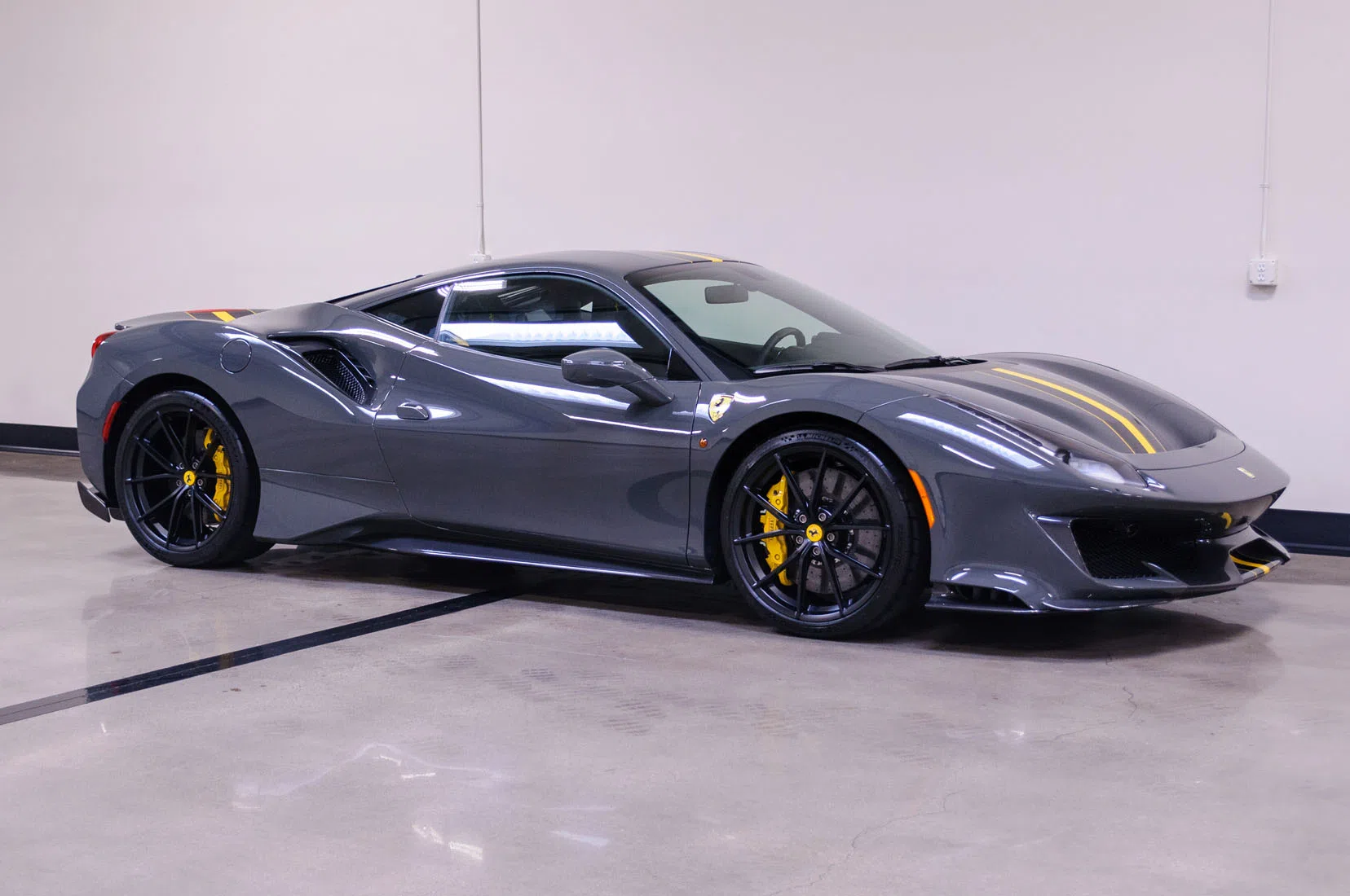 2020 Ferrari 488 Pista for sale, exterior, Grigio Scuro