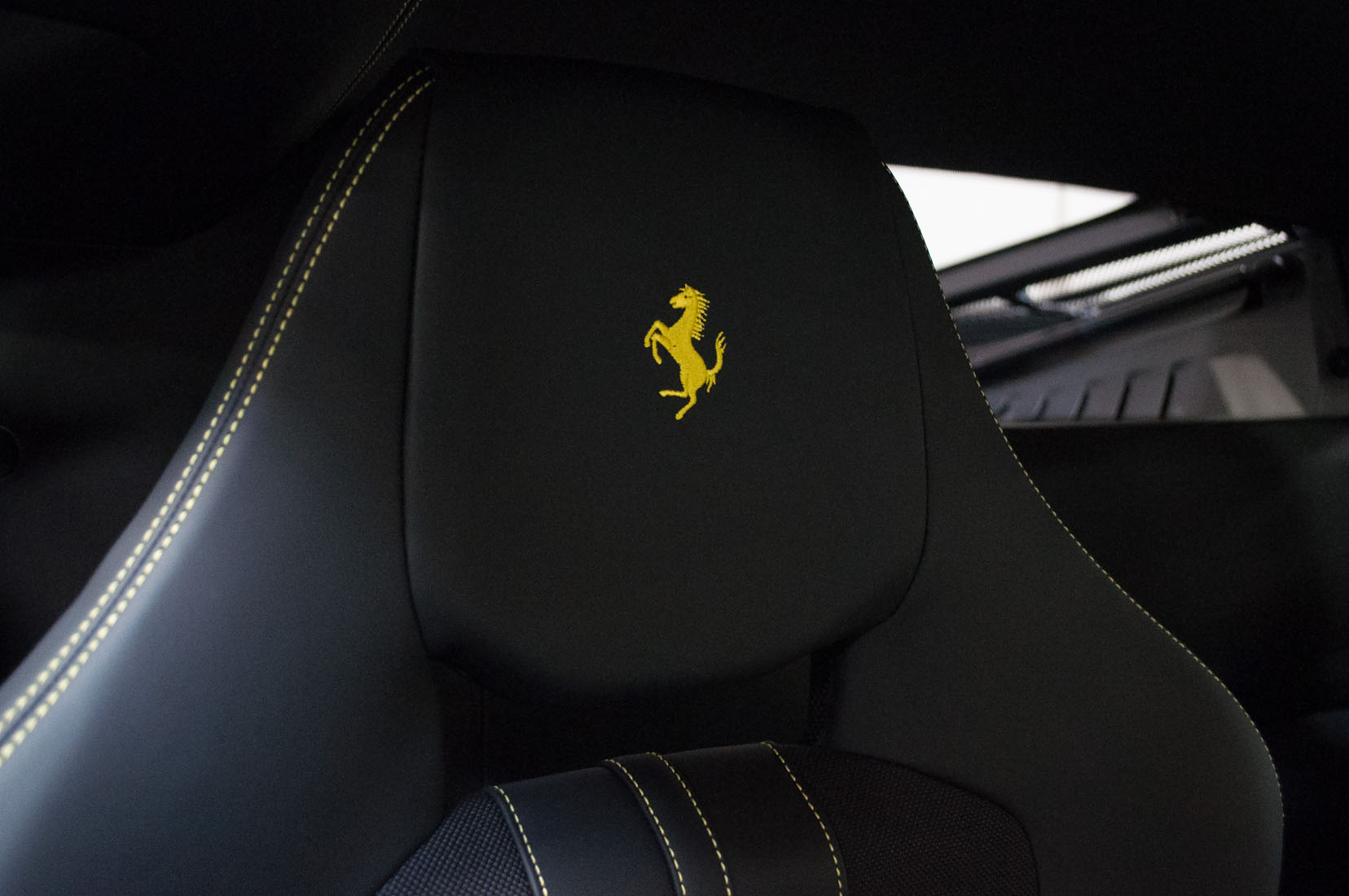 2020 Ferrari 488 Pista, 20/21