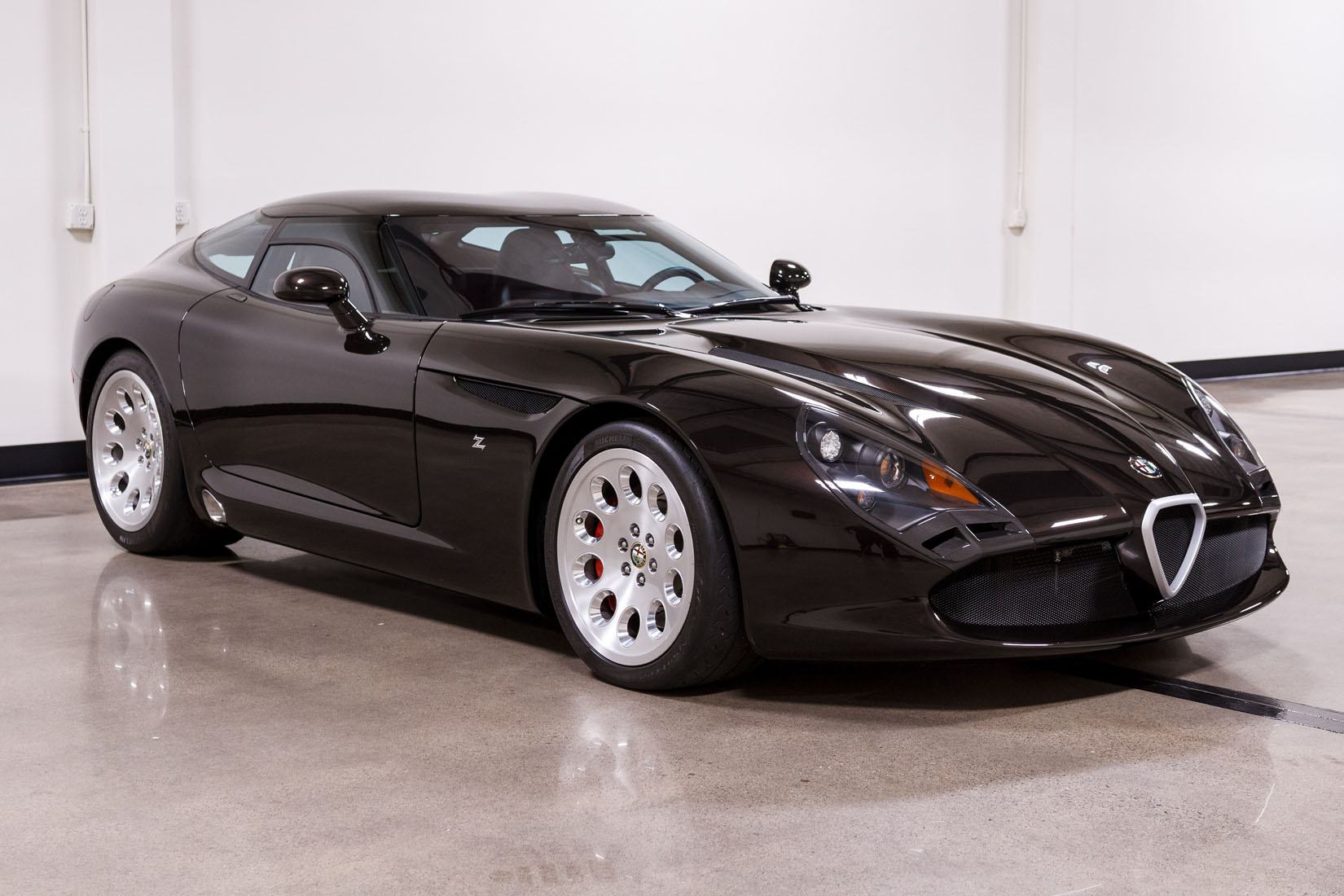 2010 Zagato Alfa Romeo TZ3 Stradale, 8/21