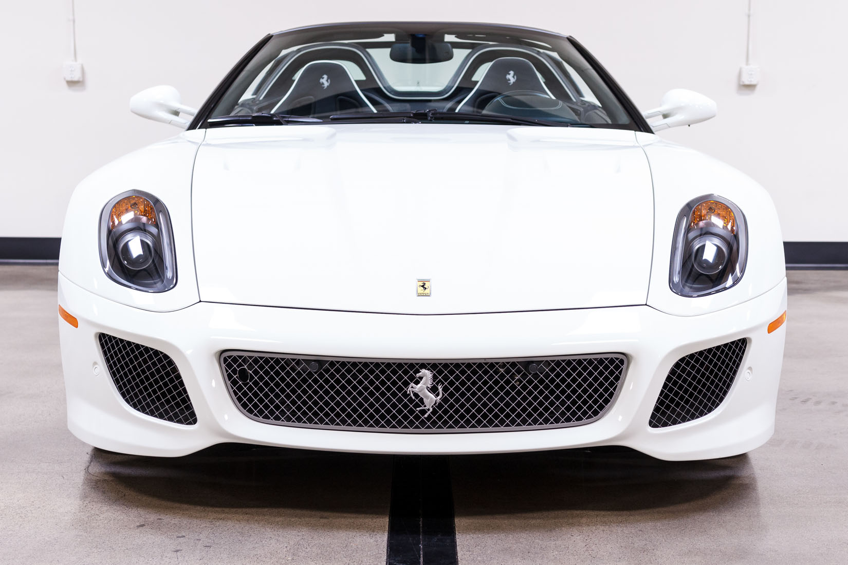 2011 Ferrari 599 SA Aperta, 4/21
