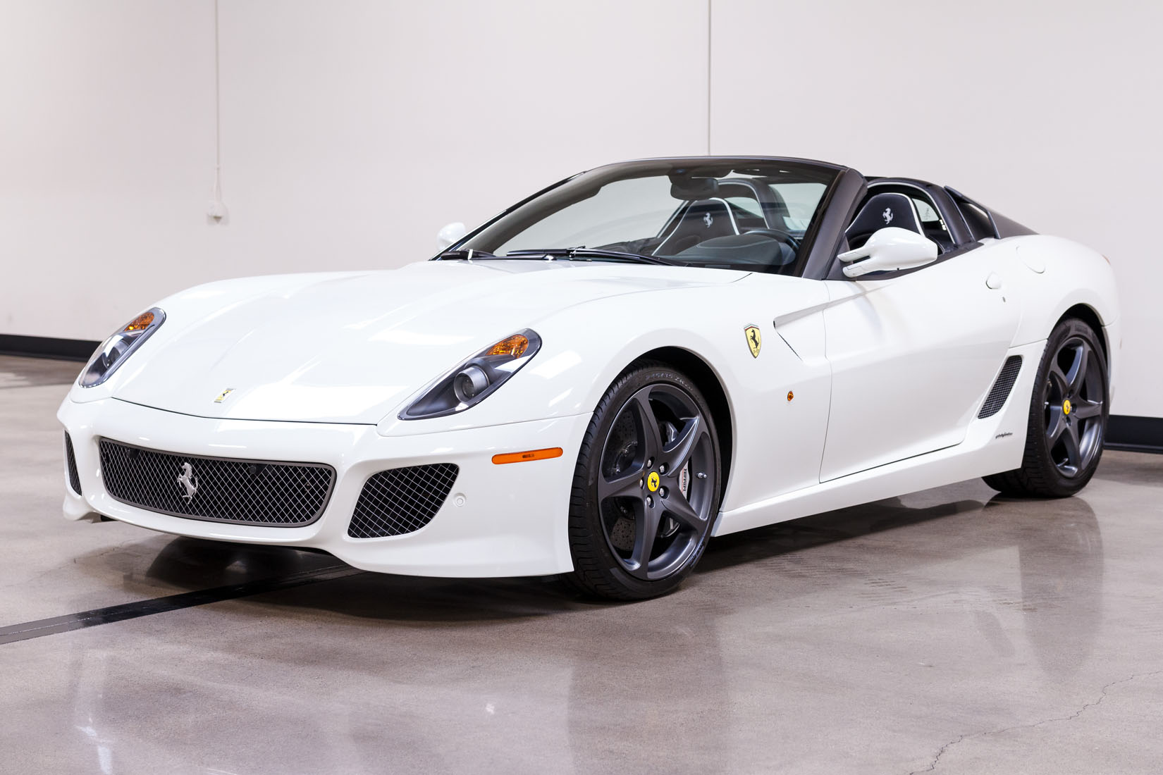2011 Ferrari 599 SA Aperta, 5/21