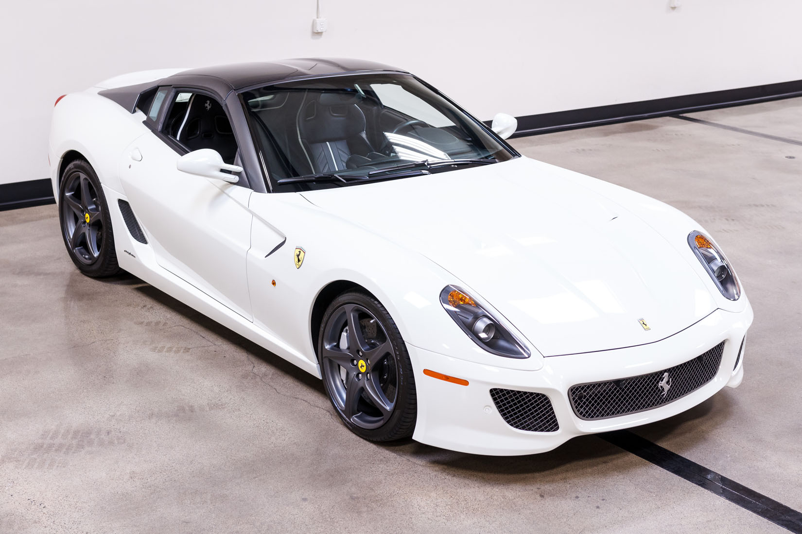 2011 Ferrari 599 SA Aperta, 12/21