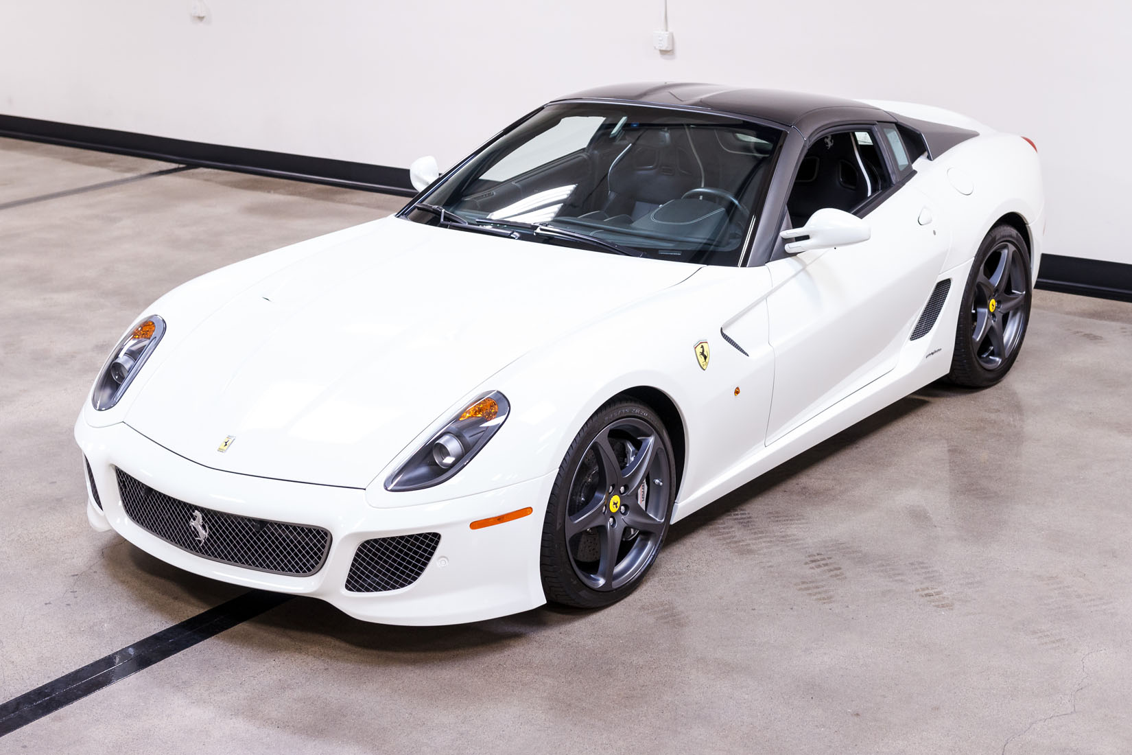 2011 Ferrari 599 SA Aperta, 13/21