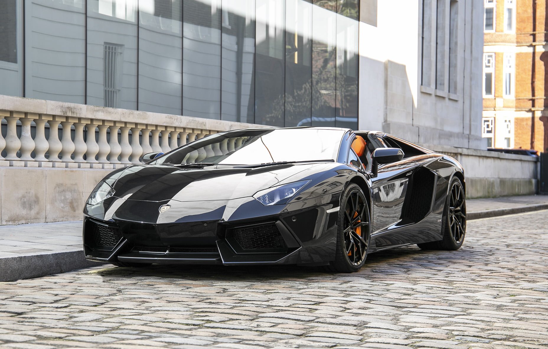 2014 Lamborghini Aventador Roadster LP700-4, 5/20