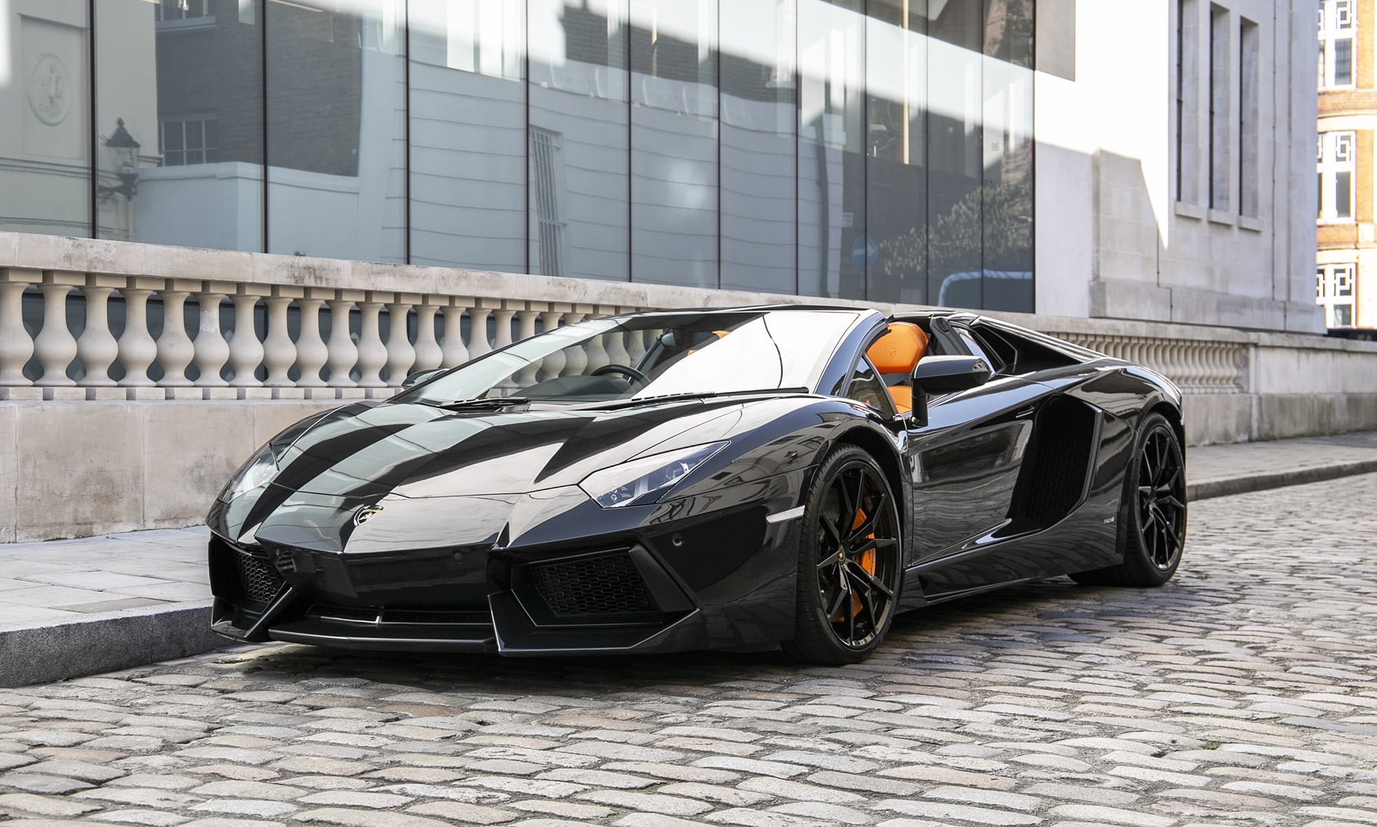 2014 Lamborghini Aventador Roadster LP700-4, 6/20