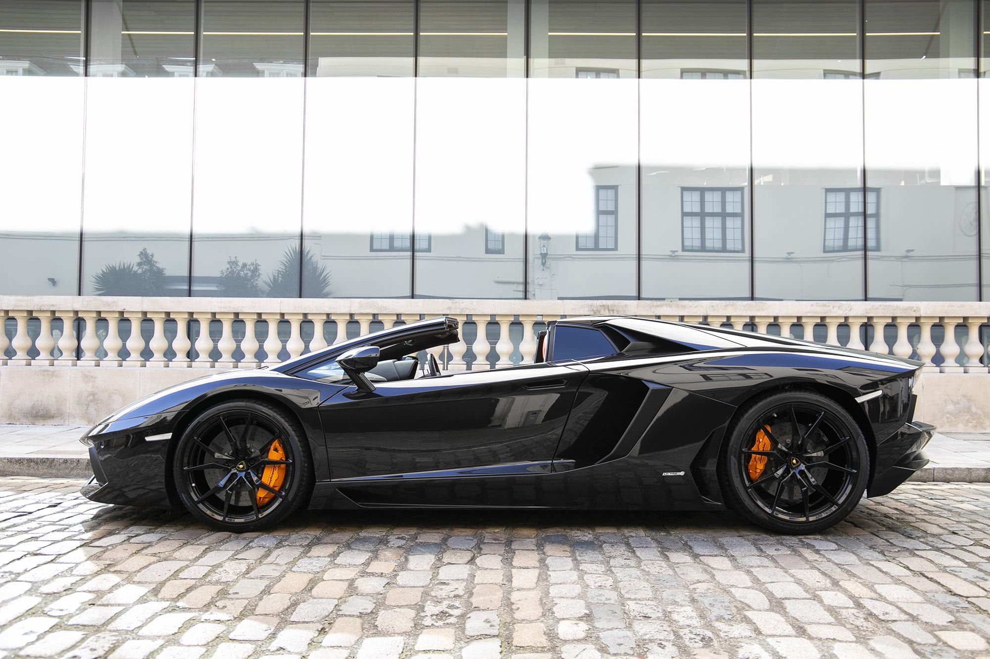 2014 Lamborghini Aventador Roadster LP700-4, 7/20