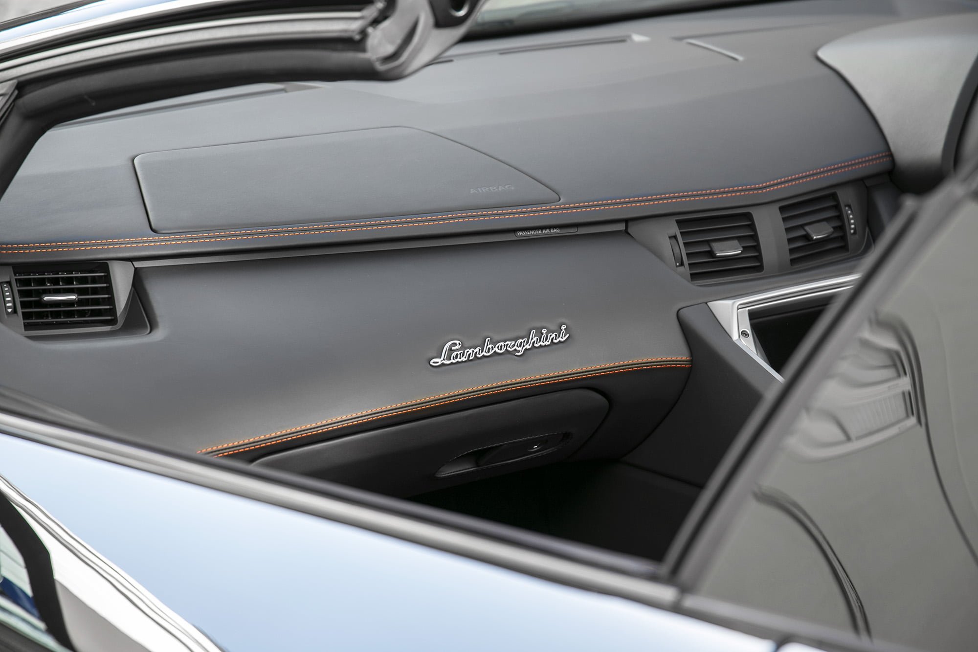 2014 Lamborghini Aventador Roadster LP700-4, 9/20