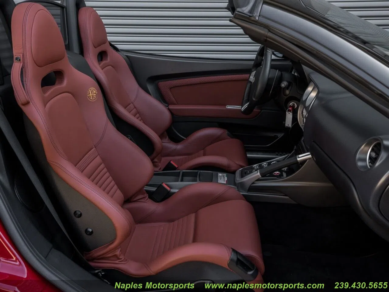 2009 Alfa Romeo 8C interior, seats, Leather Tan