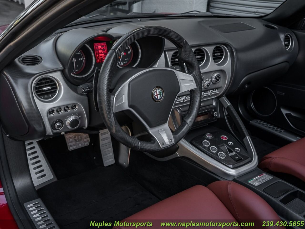 2009 Alfa Romeo 8C, 7/20