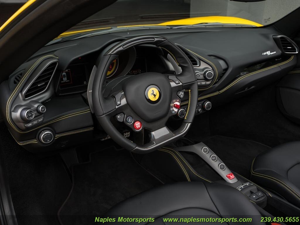 2018 Ferrari 488 Spider, 11/20