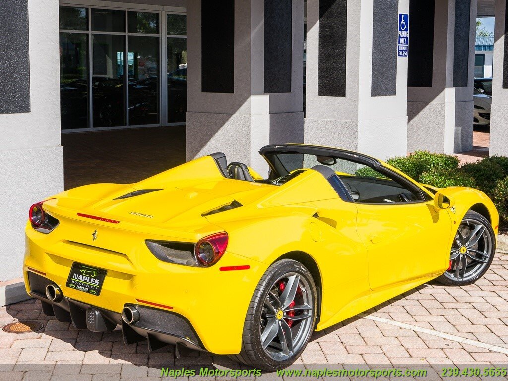 2018 Ferrari 488 Spider, 15/20