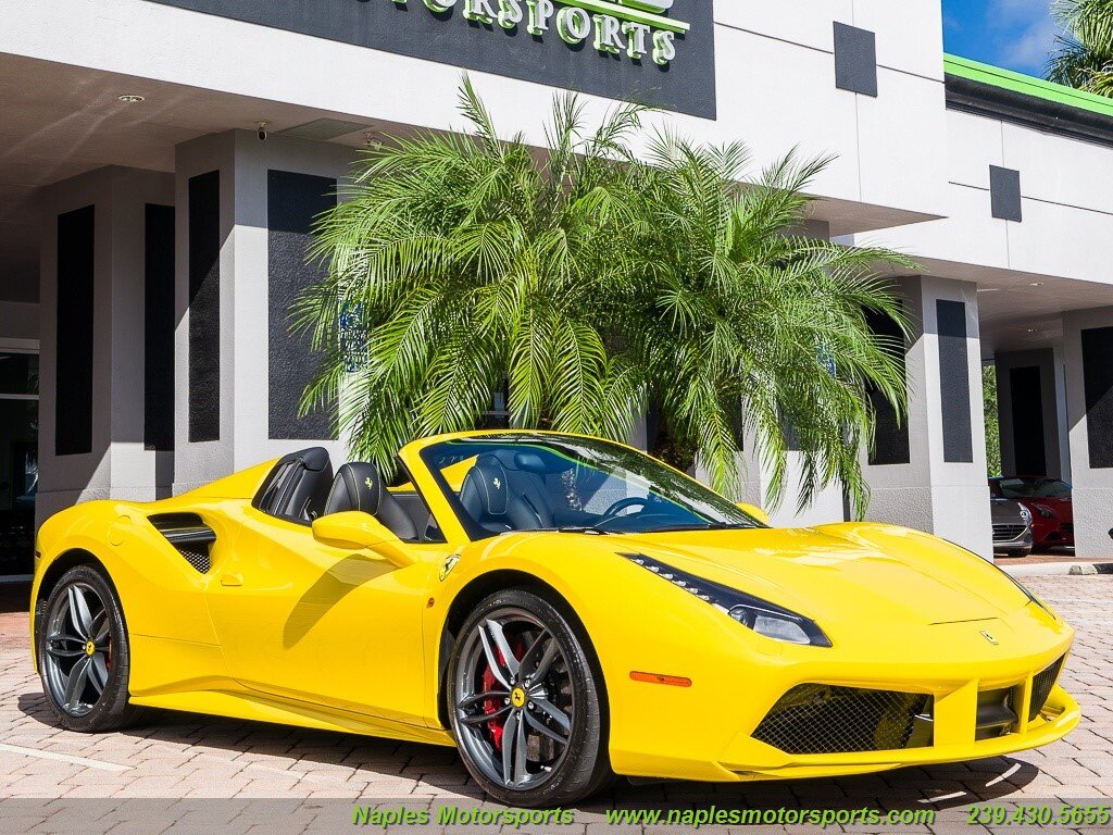 2018 Ferrari 488 Spider, 17/20