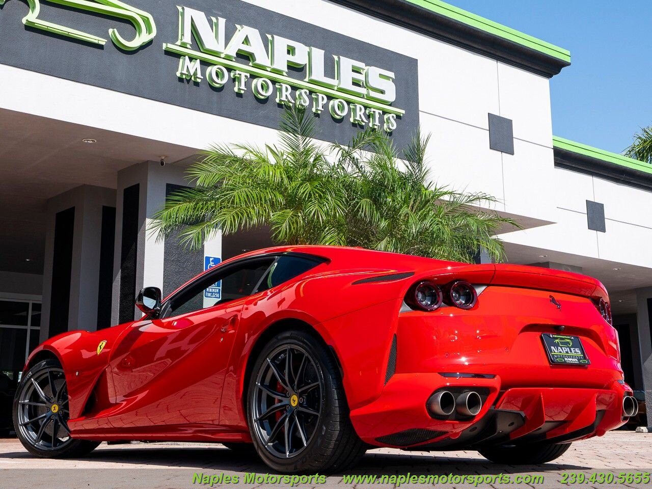 2018 Ferrari 812 Superfast, 15/20