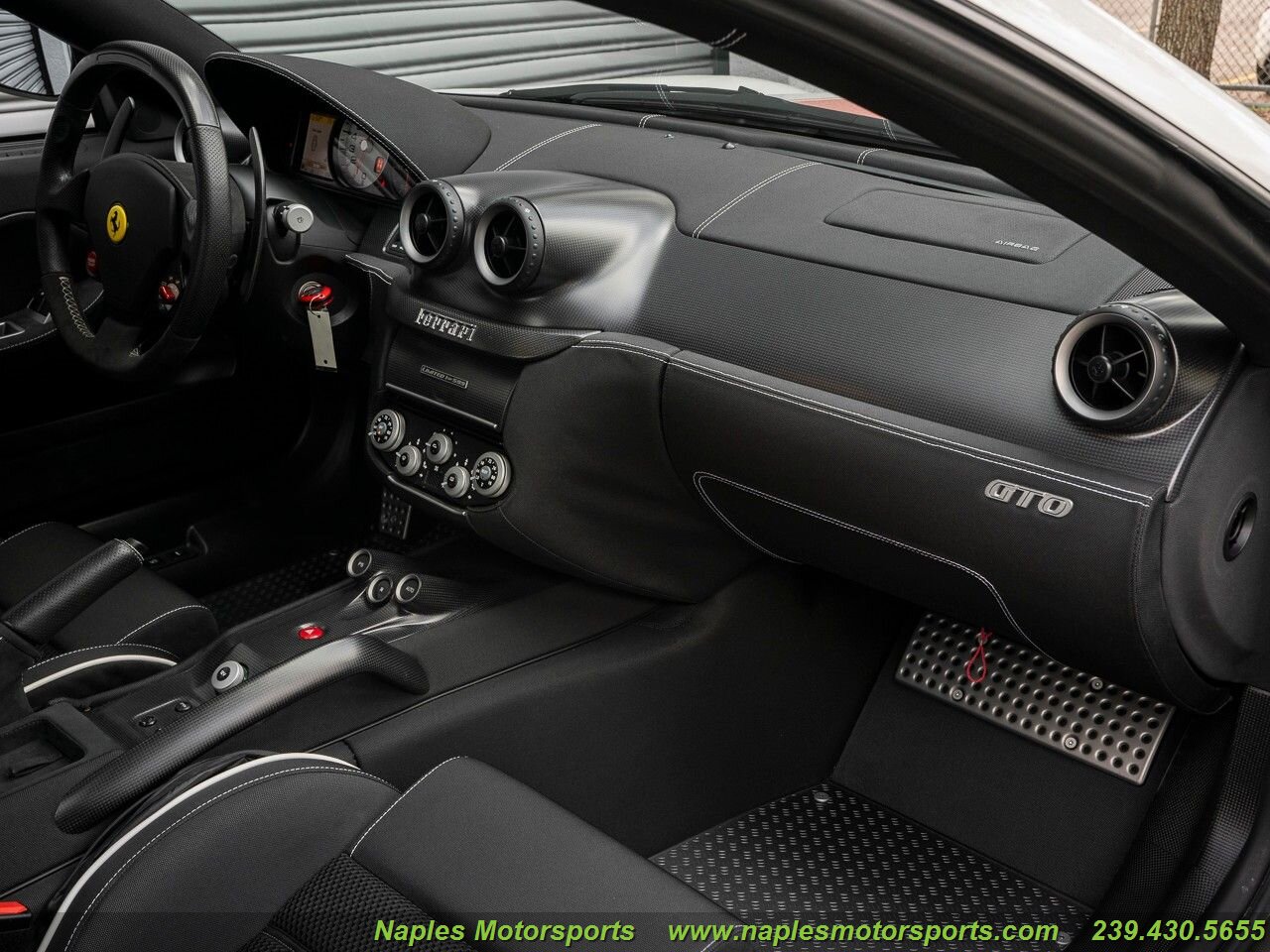 2011 Ferrari 599 GTO, 14/20