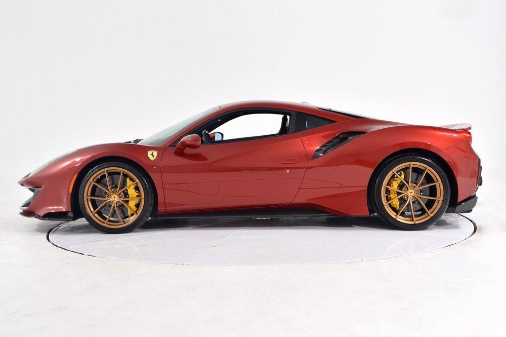 2020 Ferrari 488 Pista, 2/20