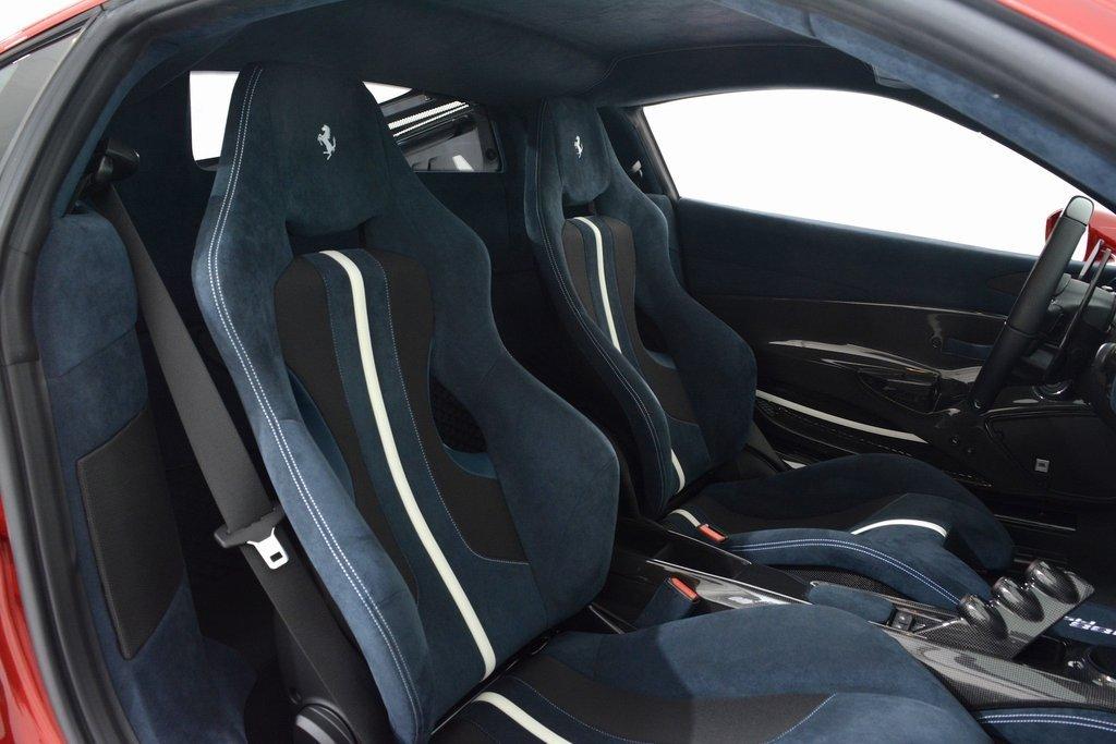 2020 Ferrari 488 Pista, 18/20
