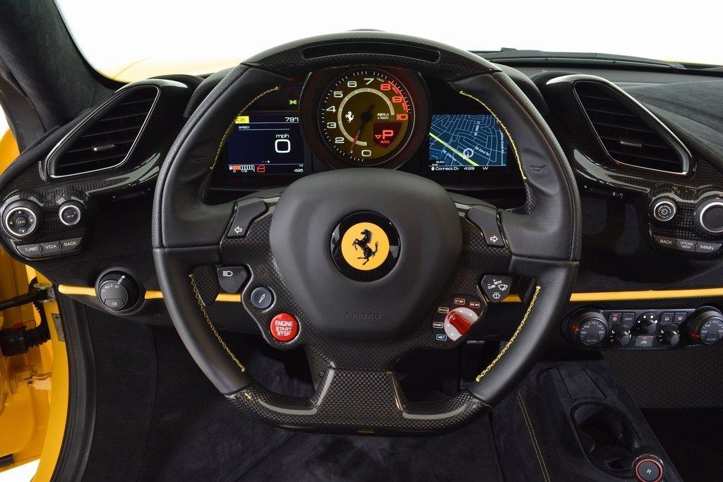 2020 Ferrari 488 Pista, 5/20