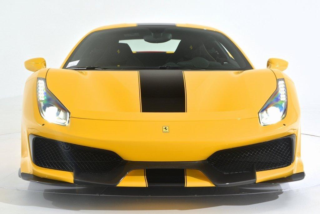 2020 Ferrari 488 Pista, 11/20