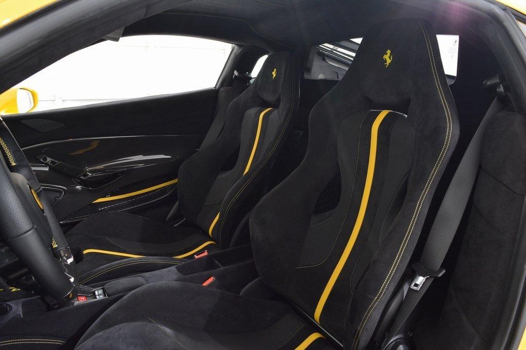 2020 Ferrari 488 Pista, 17/20
