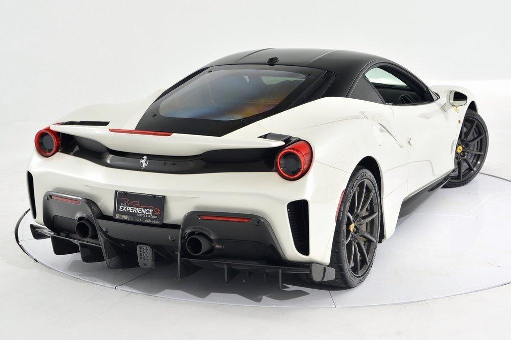 2019 Ferrari 488 Pista, 11/20