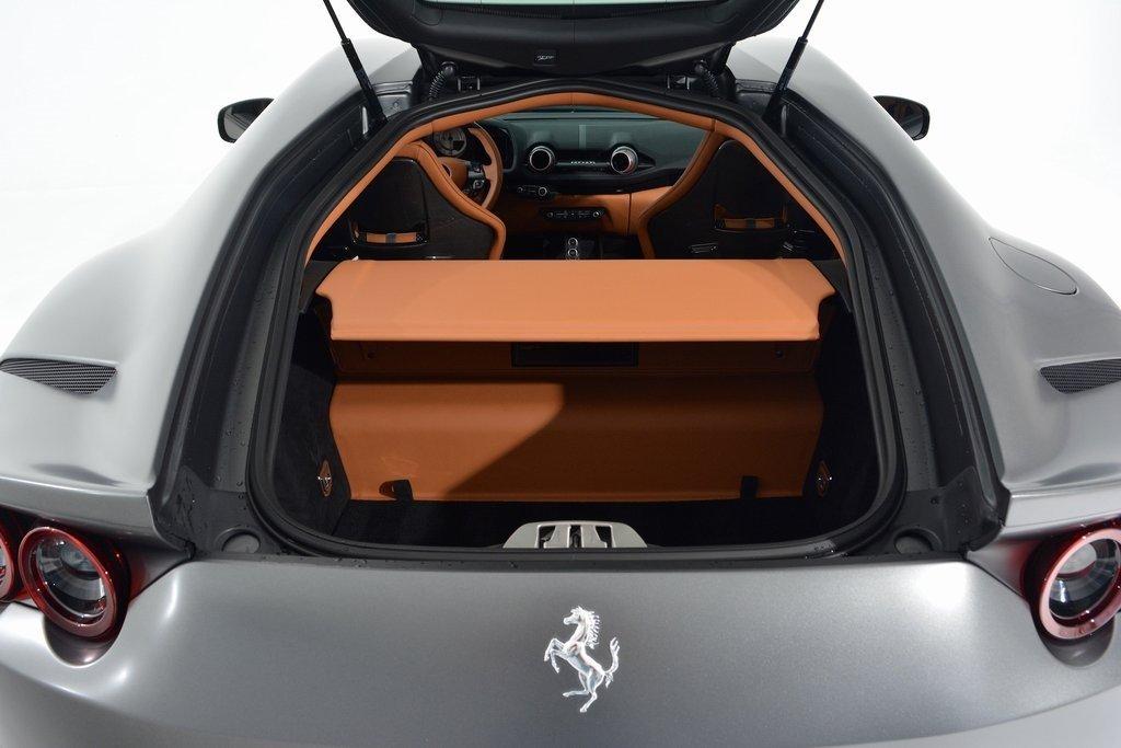 2019 Ferrari 812 Superfast, 18/20
