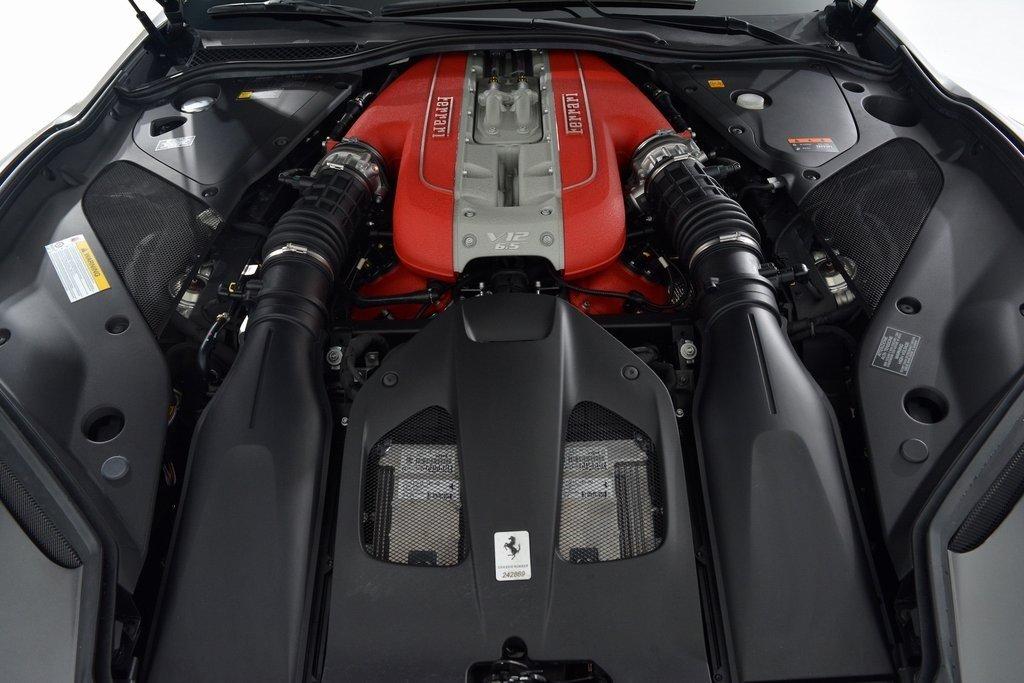 2019 Ferrari 812 Superfast, 19/20