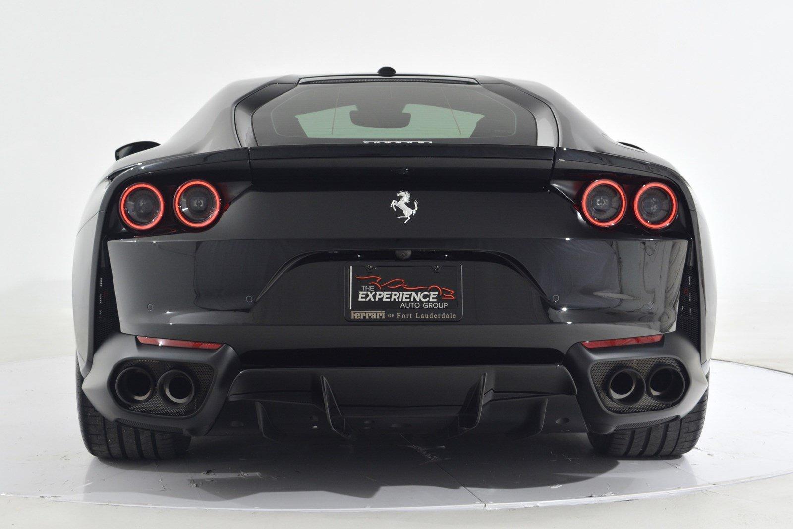 2020 Ferrari 812 Superfast, 10/20