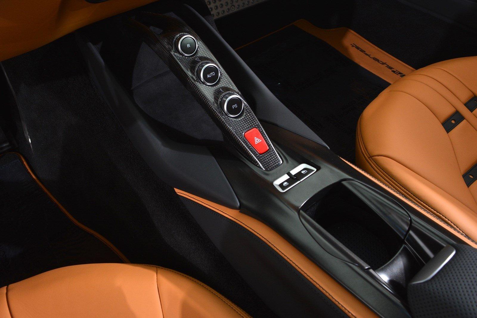 2020 Ferrari 812 Superfast, 17/20
