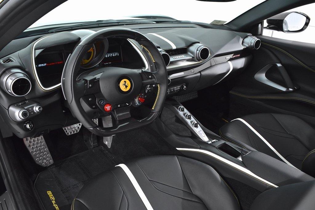 2020 Ferrari 812 Superfast, 3/20