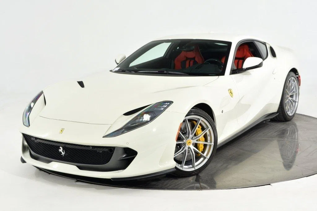 2019 Ferrari 812 Superfast