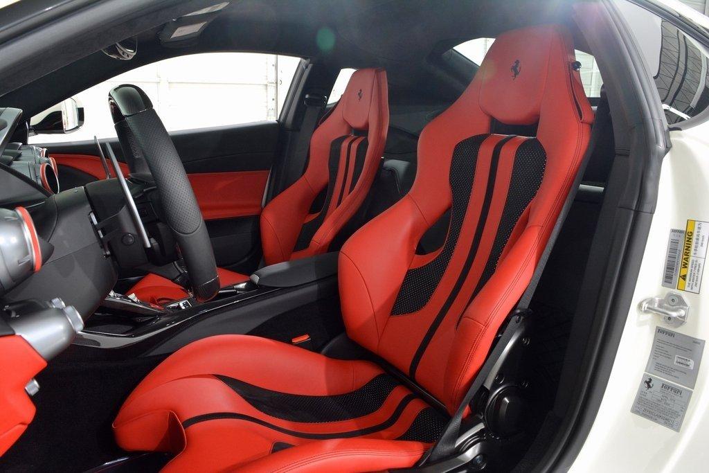 2019 Ferrari 812 Superfast, 7/20