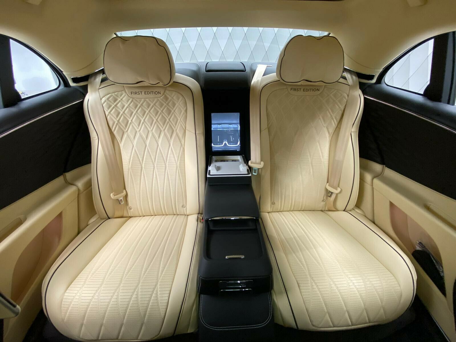 2020 Bentley Flying Spur FIRST EDITION, 13/20