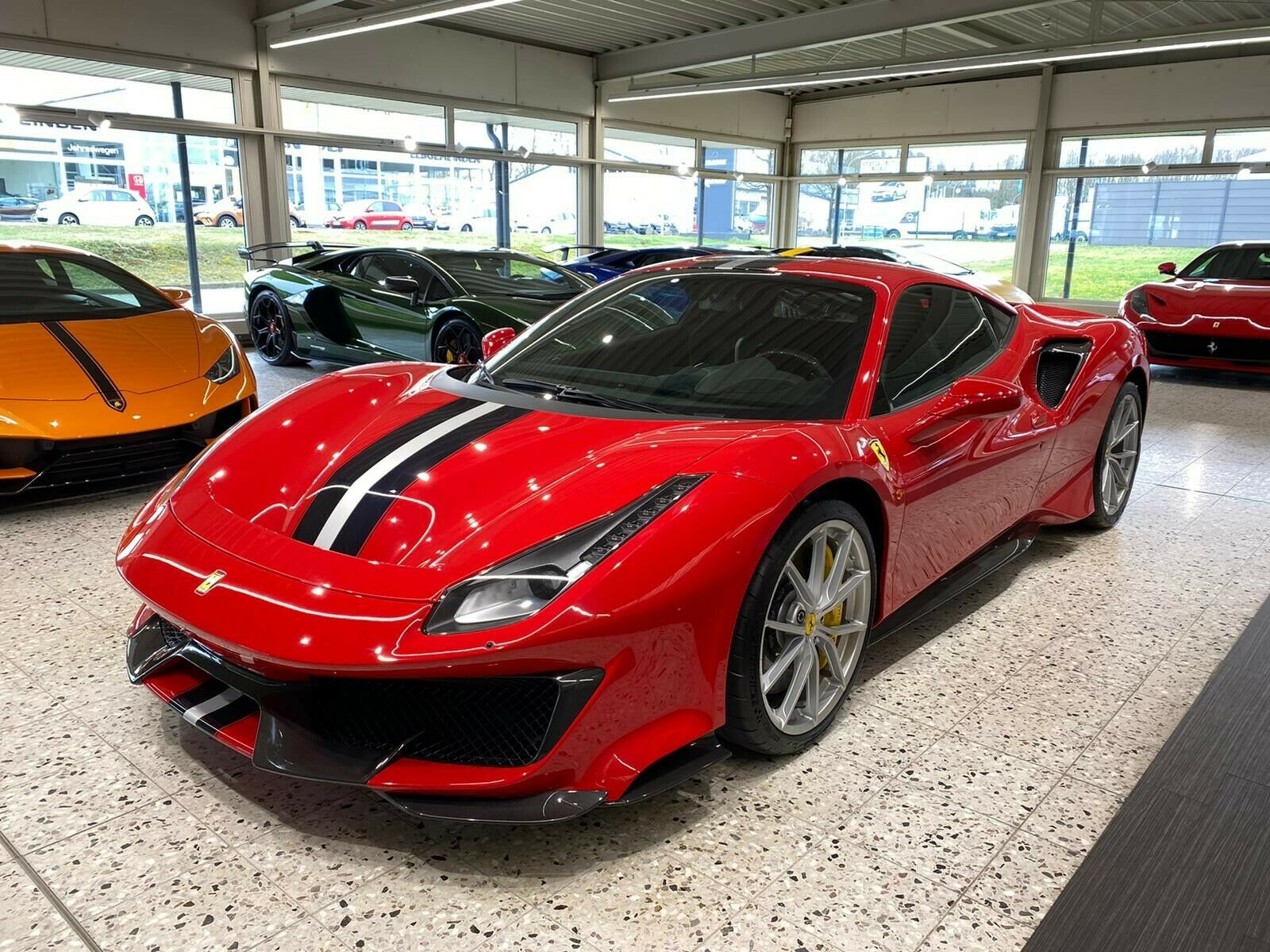 2020 Ferrari 488 Pista, 4/20
