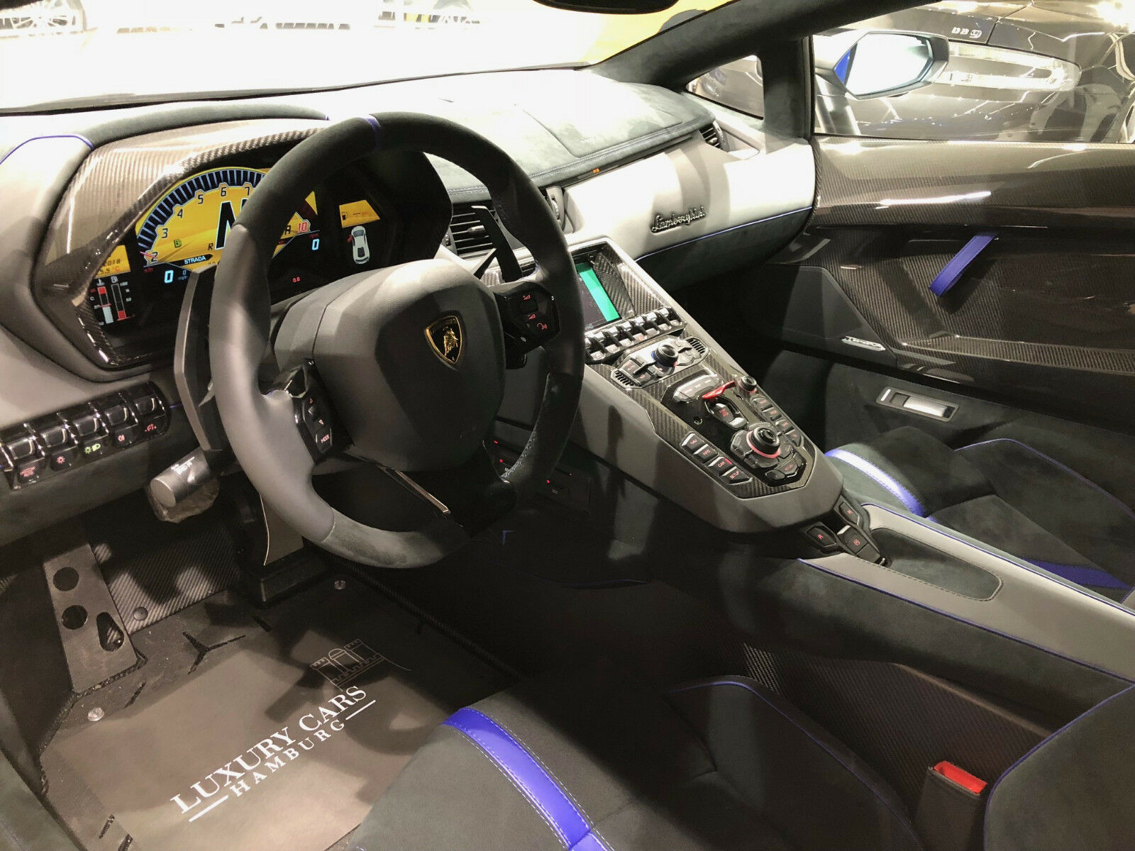 2018 Lamborghini Aventador LP 750-4 SV Coupe, 8/17