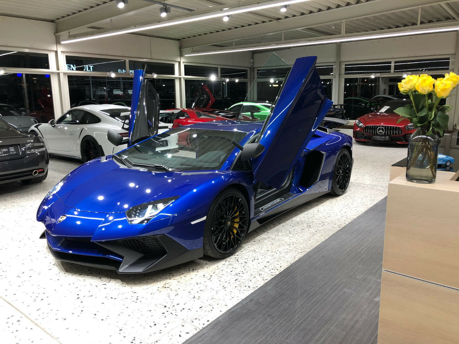 2018 Lamborghini Aventador LP 750-4 SV Coupe, 13/17