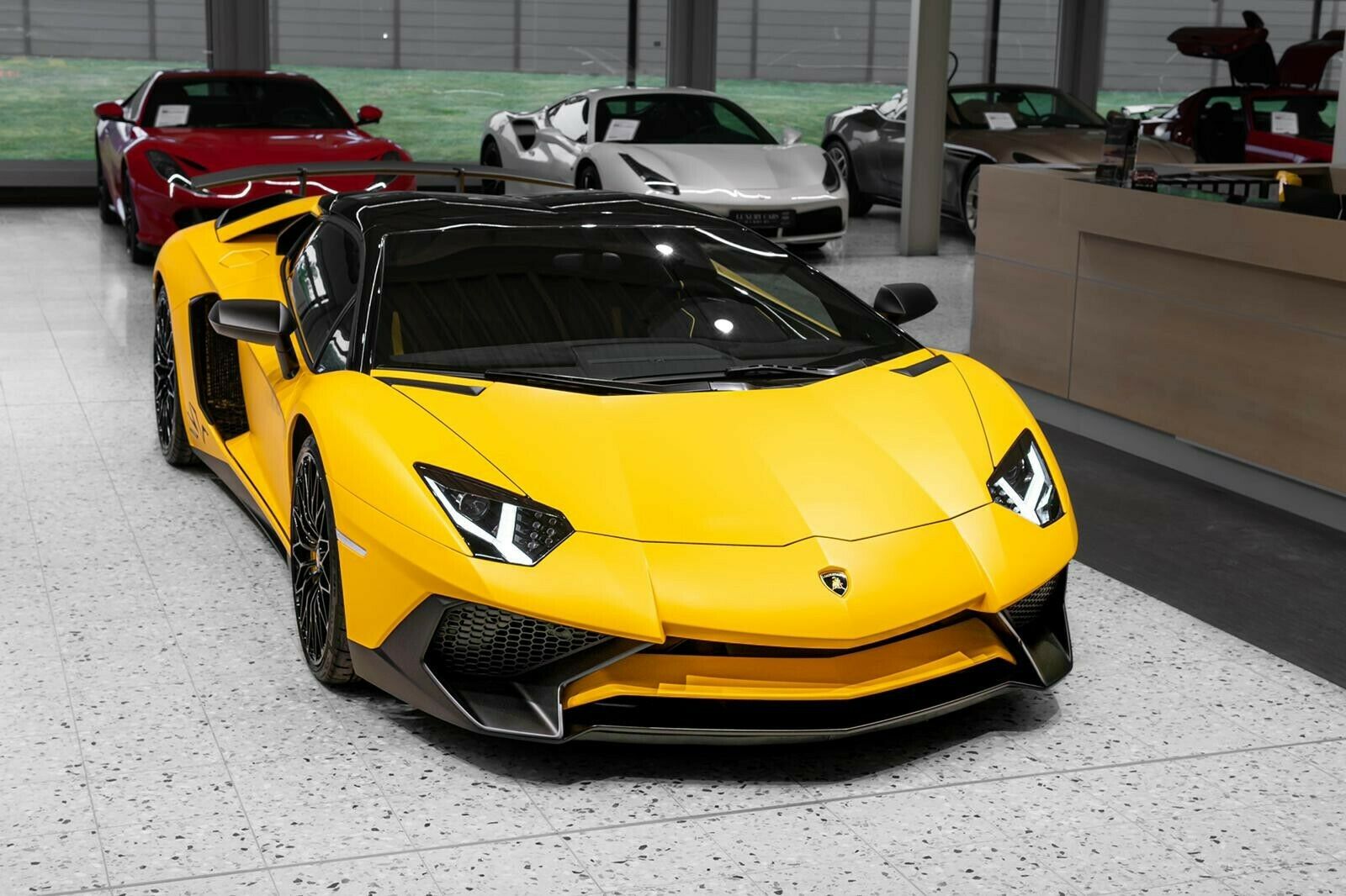 2017 Lamborghini Aventador LP 750 SV Roadster