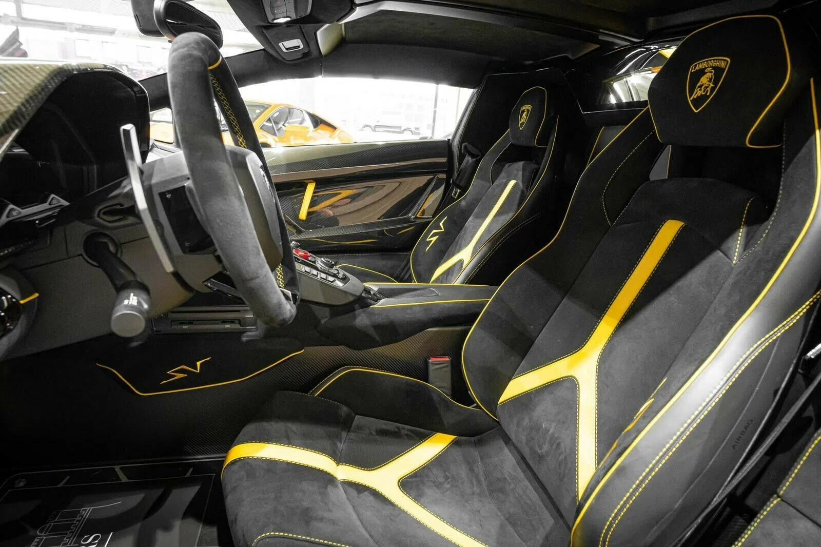 2017 Lamborghini Aventador LP 750 SV Roadster interior, seats, Alcantara, black