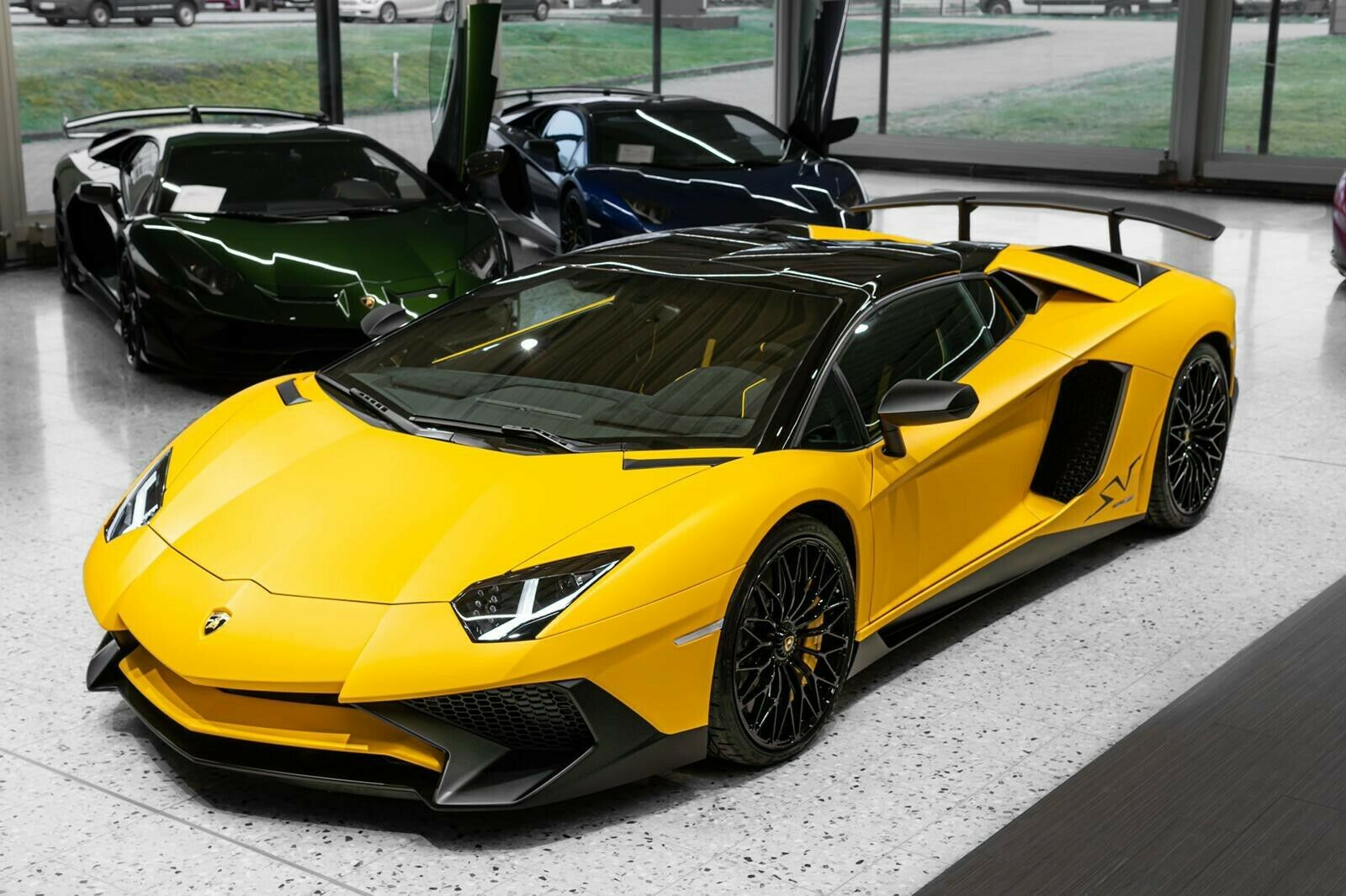 2017 Lamborghini Aventador LP 750 SV Roadster, 5/20