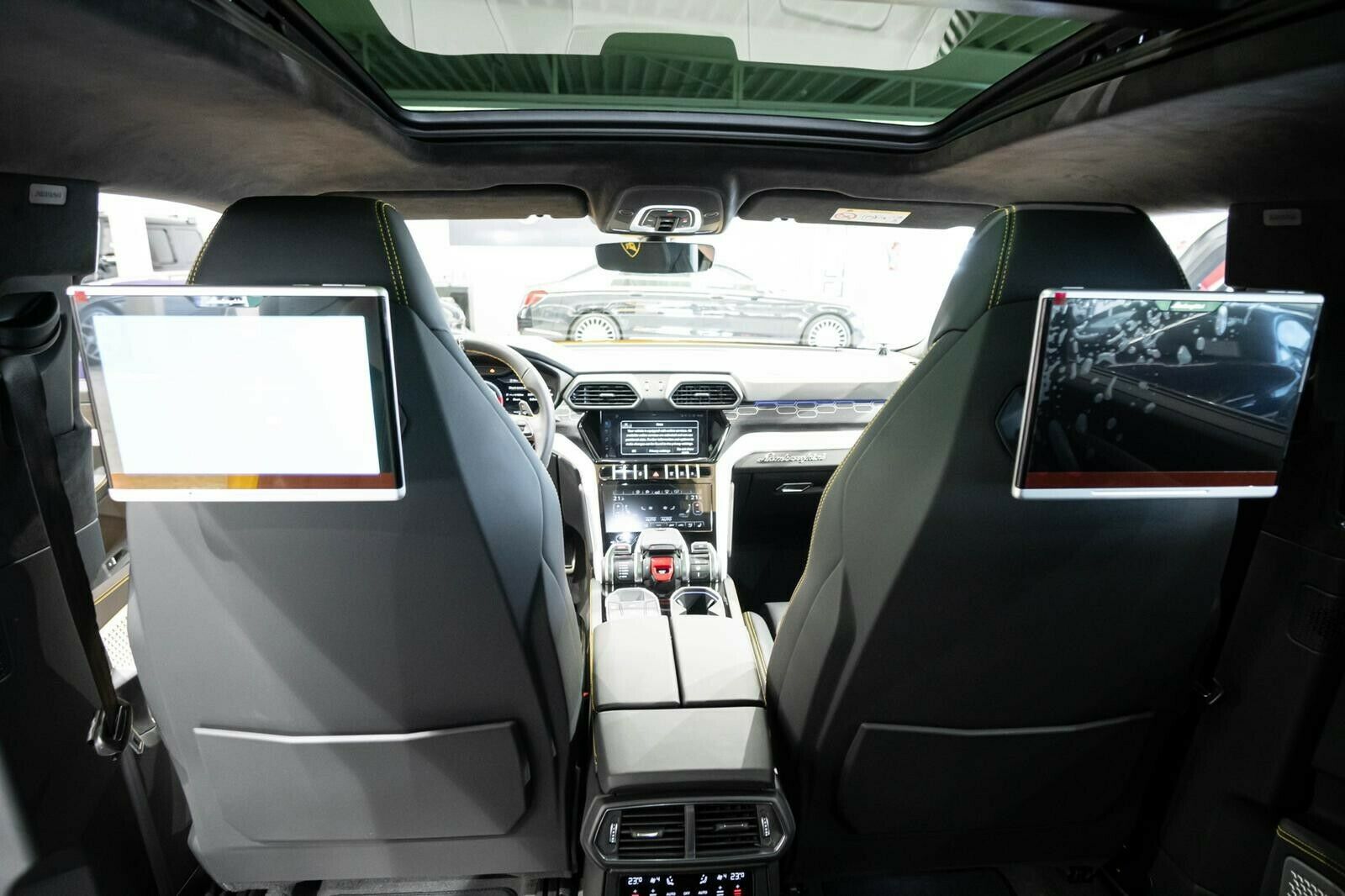 2020 Lamborghini Urus, 9/25