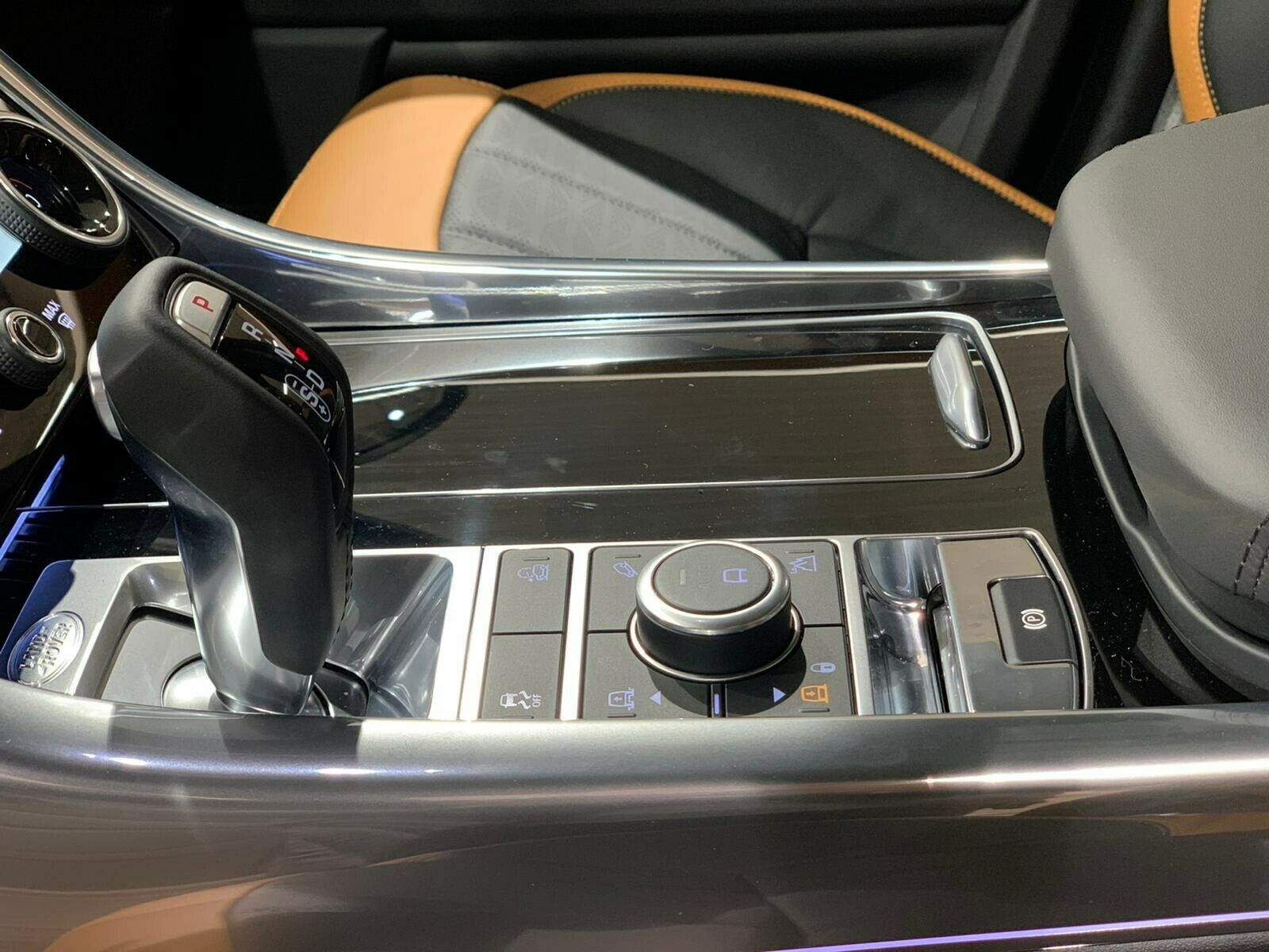 2020 Land Rover Range Rover Sport 5.0, 6/17