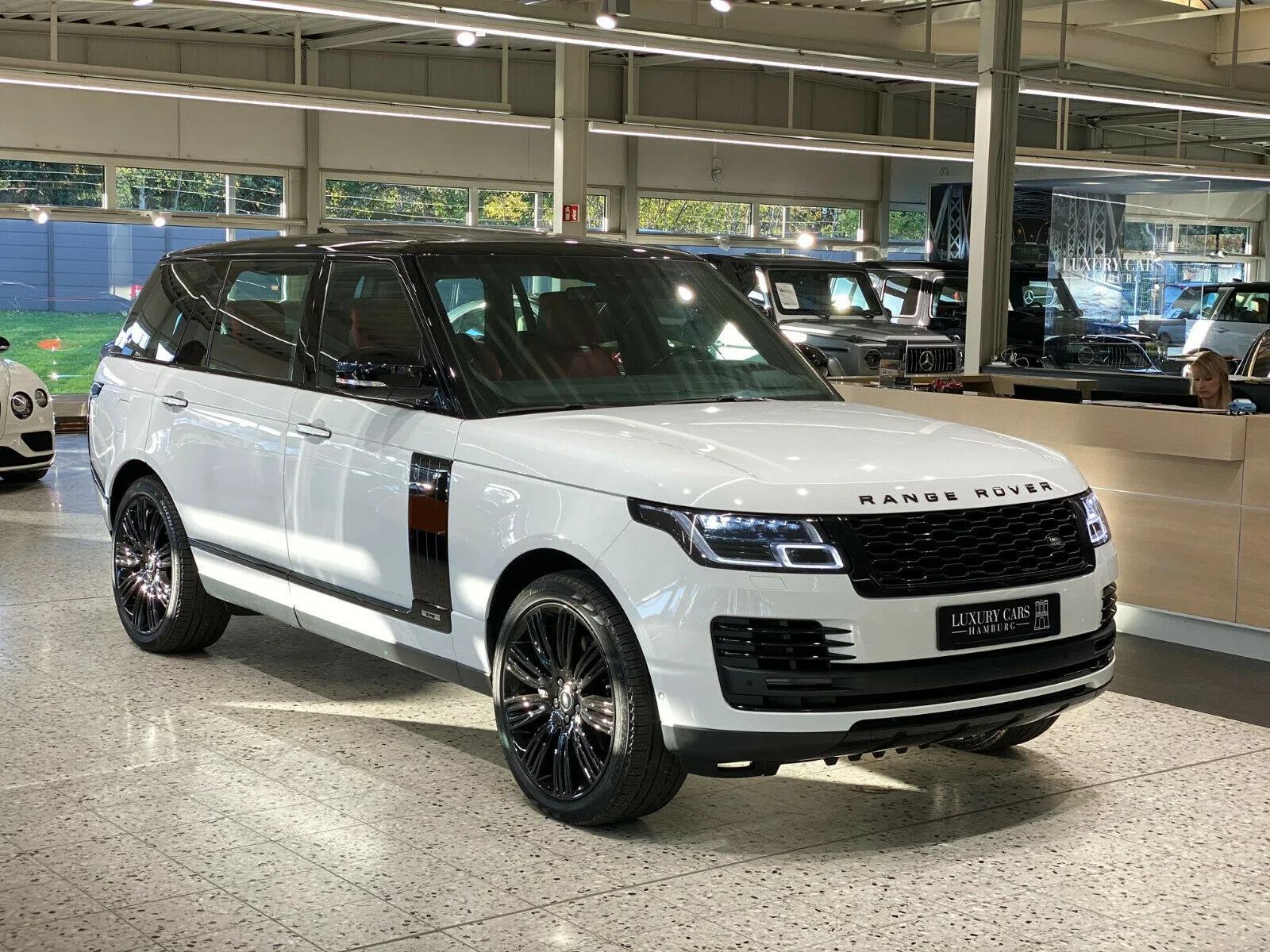 2020 Land Rover Range Rover LWB