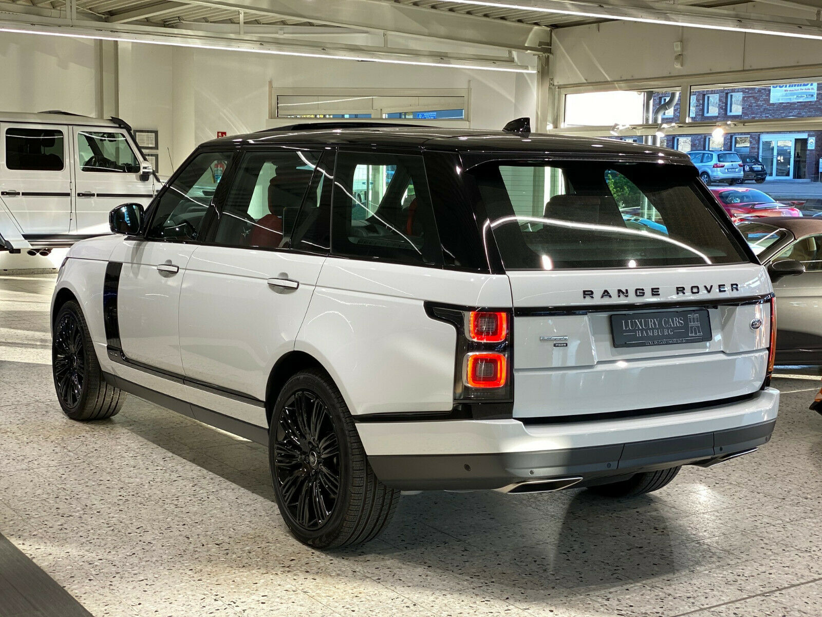 2020 Land Rover Range Rover LWB, 2/13