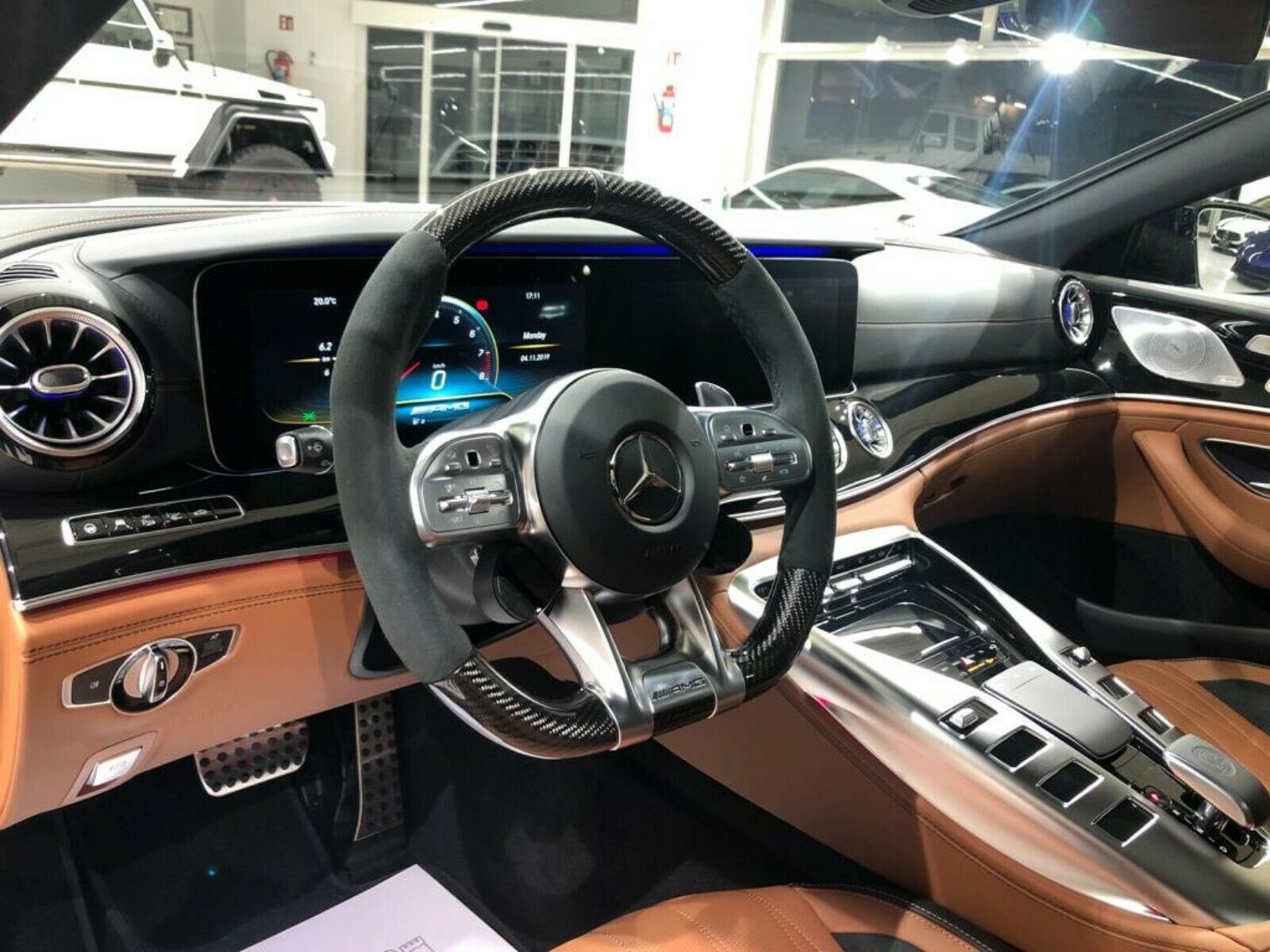 2020 BRABUS GT 700, 3/17