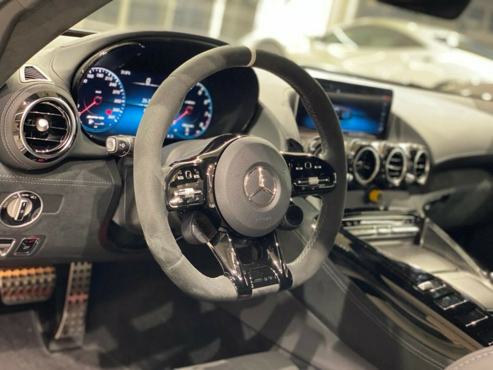 2020 Mercedes-AMG GT R PRO, 10/20