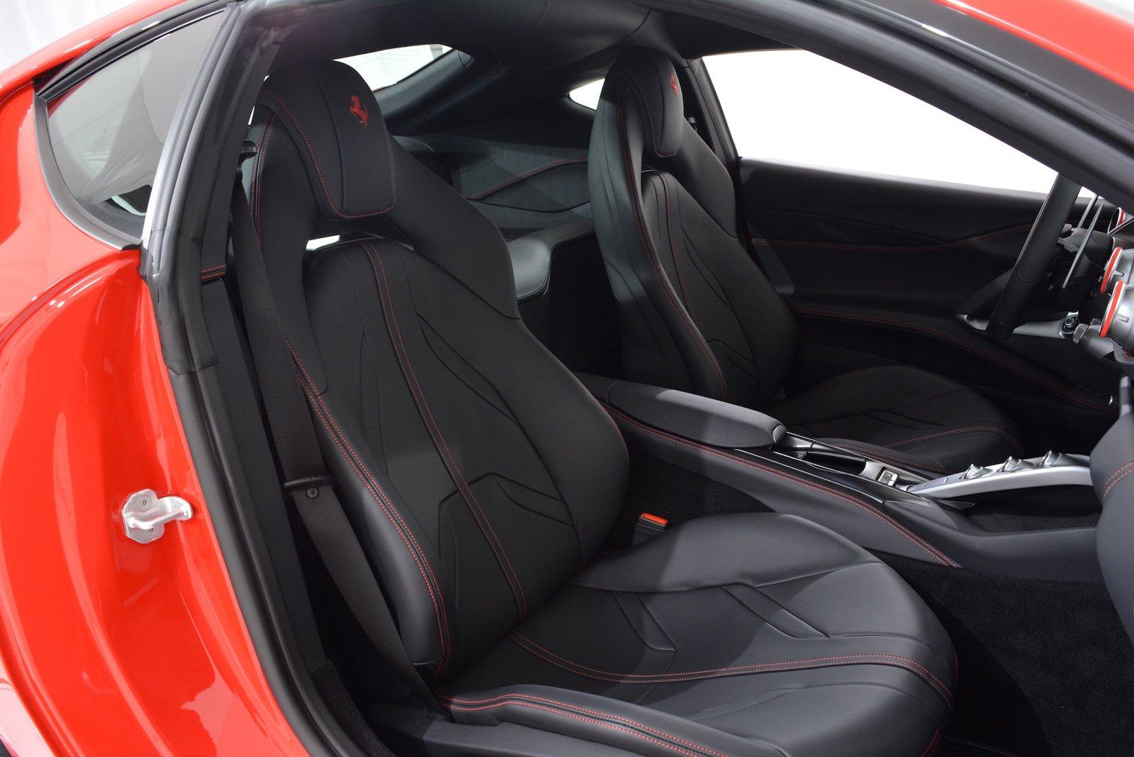 2020 Ferrari 812 Superfast, 14/19