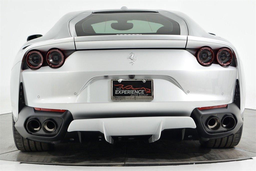 2019 Ferrari 812 Superfast, 7/18