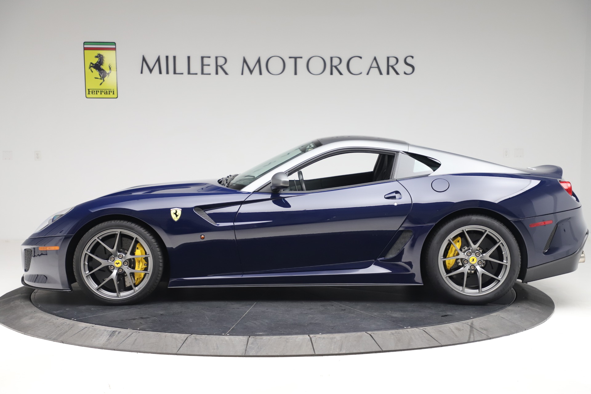 2011 Ferrari 599 GTO, 9/20